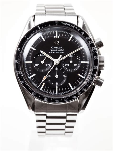 omega speedmaster cuir|omega chronograph watch.